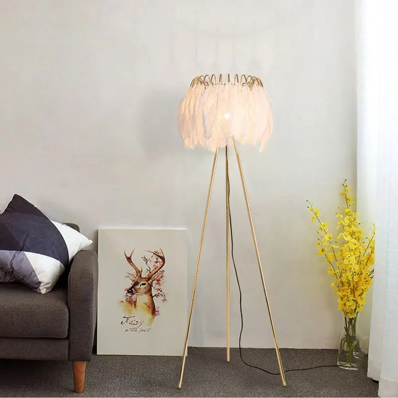 Fantasy Feather Lamp