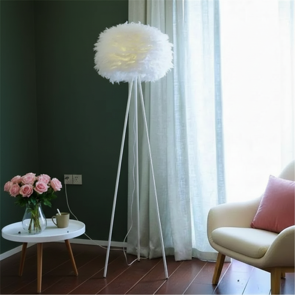 Fantasy Feather Lamp